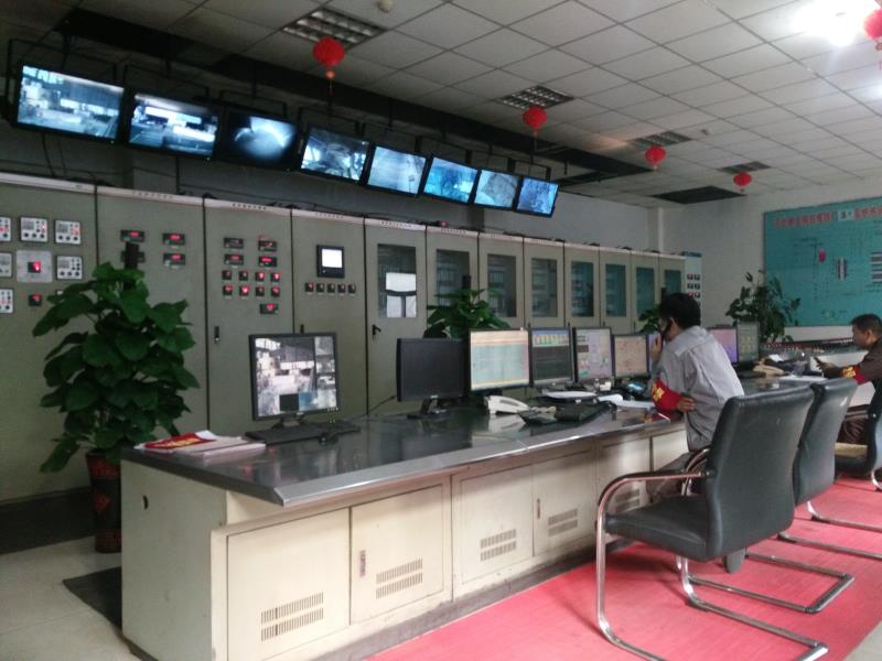 PLC系統(tǒng)調(diào)控室